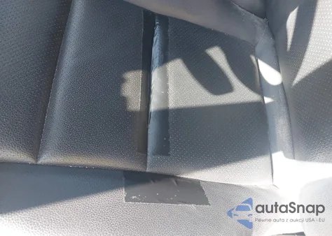 2010 Mercedes-Benz C 300 Luxury 4Matic/Sport 4Matic из США, поврежденный, VIN WDDGF8BB7AF385376